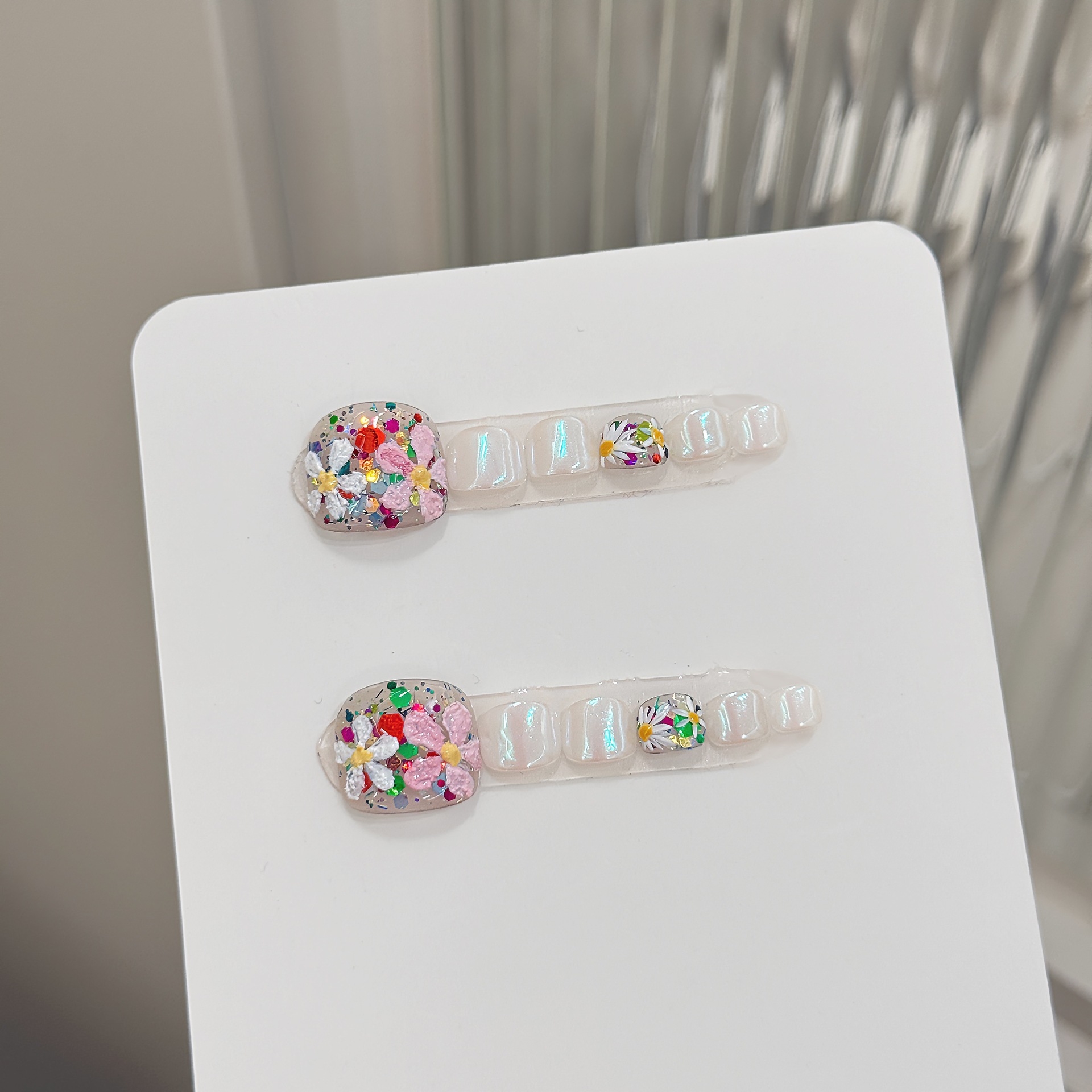 Nail Art Gliter - 12 Uds. De uñas postizas hechas