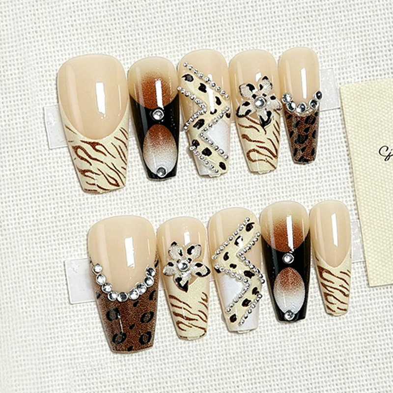 10 Uds. Uñas Postizas Francesa - Nail Art French reseña y precio